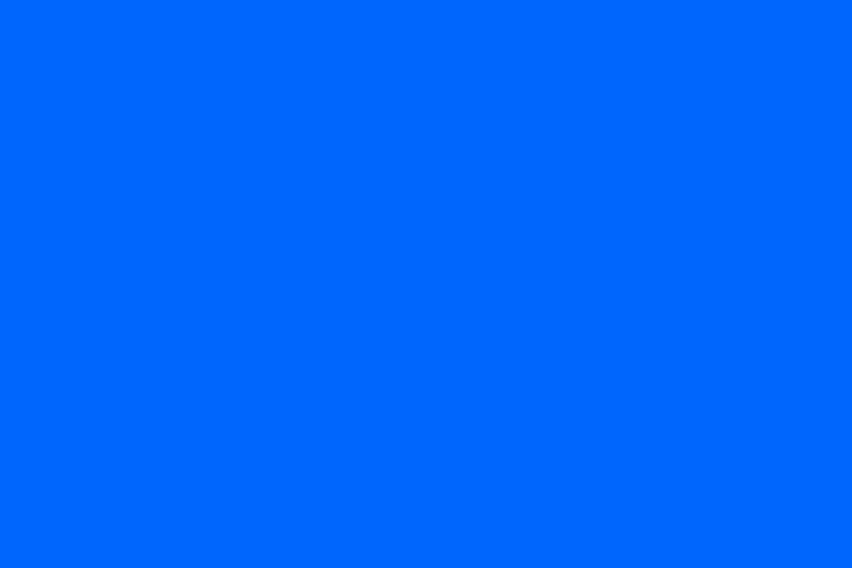 A solid Arpeggio Azure sample color card.